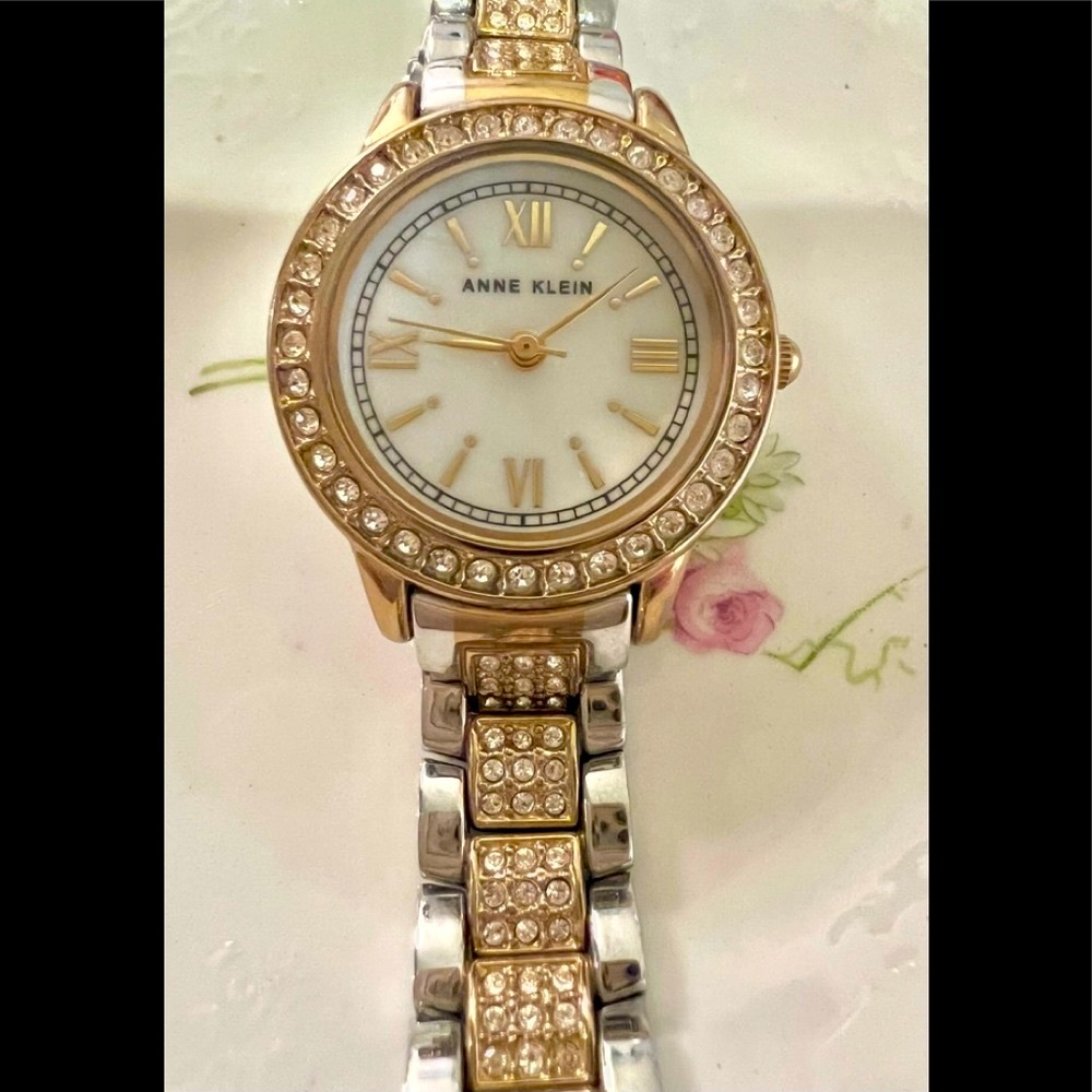 Working Anne Klein Gold Silver tone Rhinestone Watch - new battery!